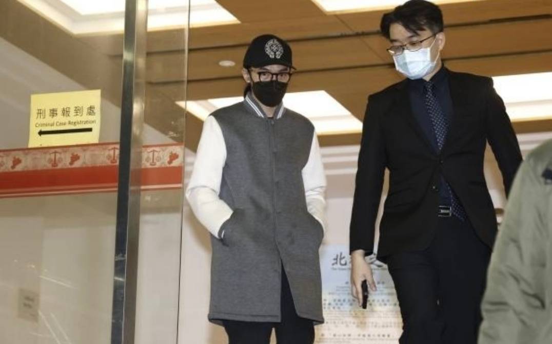 李威夫妻被带回北检复讯！二人共交保45万元均已获释