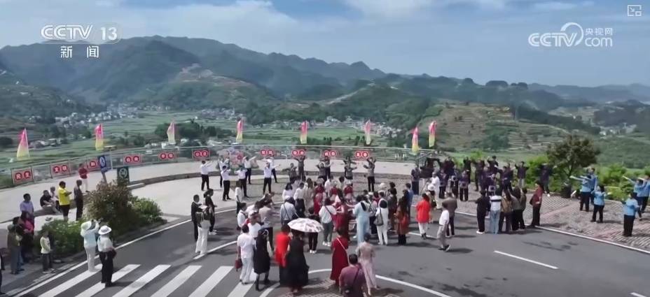 “五一”消费市场呈现新变化 众多“独一无二”消费场景“破圈”圈粉