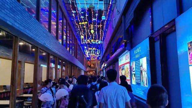 河南洛阳：打造沉浸式消费场所 释放市场活力